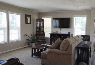 Photo 4 of 15 of home located at 11003 Fawn Drive Whitmore Lake, MI 48189