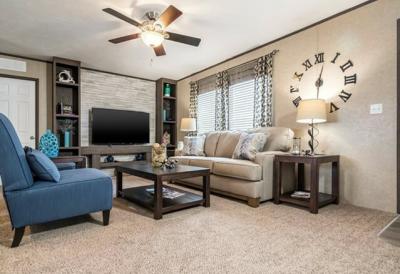Photo 3 of 19 of home located at 1095 Western Drive Colorado Springs, CO 80915