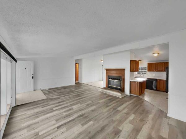 1991 Century Manufactured Home