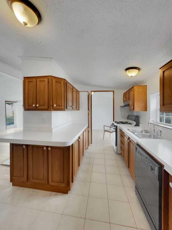 1991 Century Manufactured Home