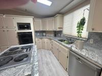 1985 PALM HARBOR Mobile Home