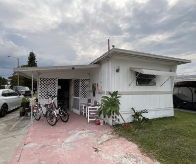 Mobile Home at 87 Lucille St. Lakeland, FL 33815