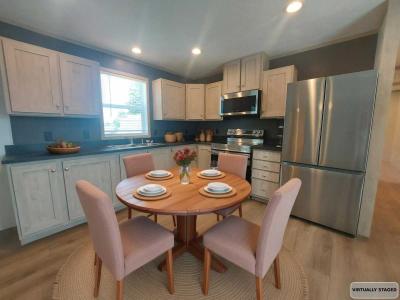 Mobile Home at 7534 Us-60 #112 Republic, MO 65738