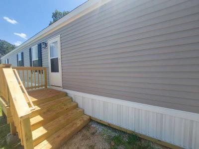 Photo 5 of 19 of home located at 7534 Us-60 #112 Republic, MO 65738