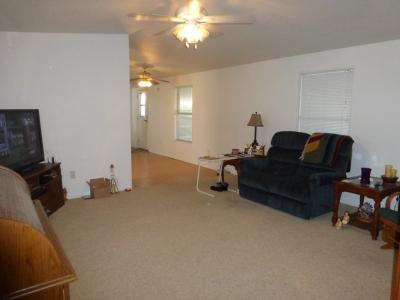 Photo 3 of 8 of home located at 2701 E. Utopia Road #102 Phoenix, AZ 85050