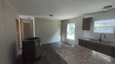 Photo 4 of 10 of home located at 680 S Carol Malone Blvd. Grayson, KY 41143