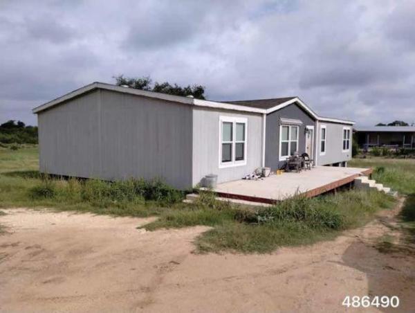 Photo 1 of 1 of home located at Manufactured Housing Consultan 13930 Interstate 35 S Von Ormy, TX 78073