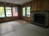 1976 STERLING HOMESTEAD Manufactured Home