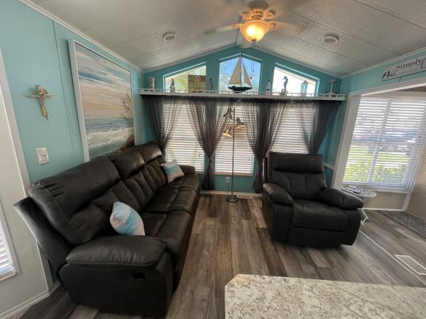 1995 Mobile Home