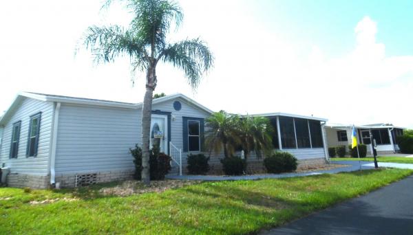 2005 Homes of Merit Mobile Home For Sale