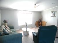 2005 Homes of Merit A17395 Mobile Home