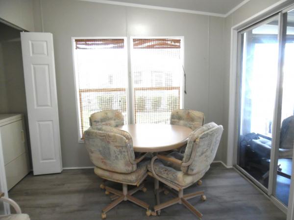 2005 Homes of Merit A17395 Mobile Home