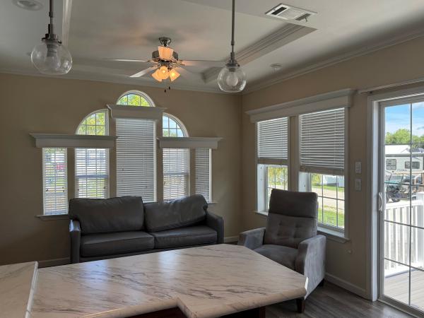 2018 Skyline 3164D Mobile Home