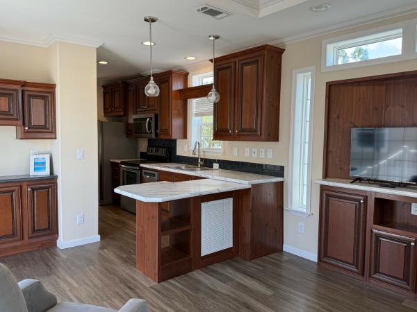 2018 Skyline 3164D Mobile Home
