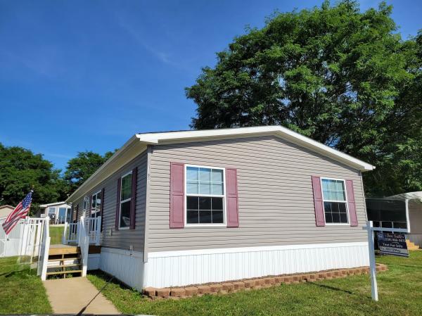 2016 Arlington (Skyline) 7692 2207  Home