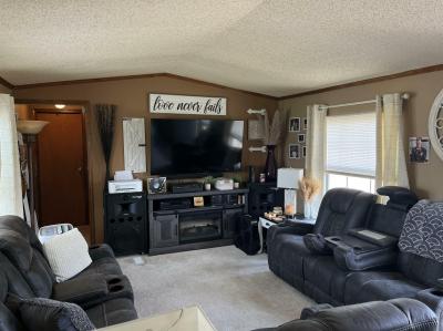 Mobile Home at 1801 Parke Place Elkhart, IN 46514
