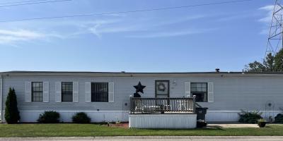 Mobile Home at 1801 Parke Place Elkhart, IN 46514