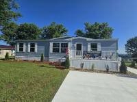 2025 Redman 742 NWDSA25201  Home