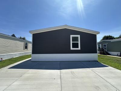 Mobile Home at 140 Lisa Kay White Lake, MI 48386