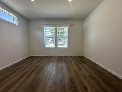 Photo 5 of 21 of home located at 137 Lisa Kay White Lake, MI 48386