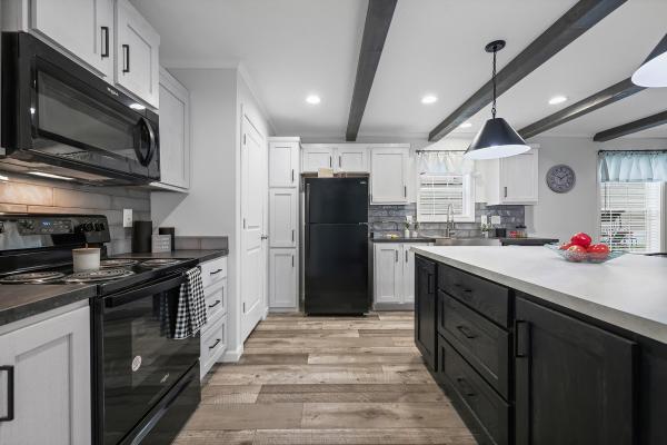 2025 COLONY 54 NORTHSHORE W PORCH  Home