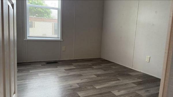 2021 RFN16649BFC1  Home