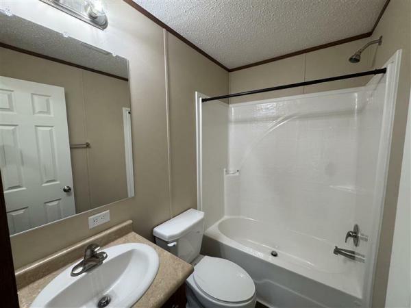 2021 LH166432-F  Home