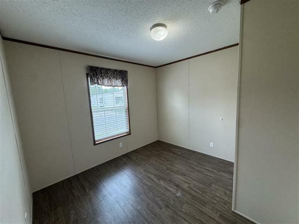 2021 LH166432-F  Home