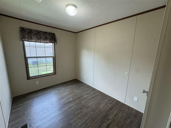 2021 LH166432-F  Home
