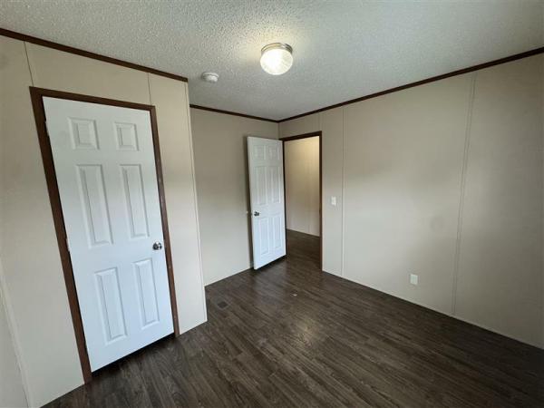 2021 LH166432-F  Home