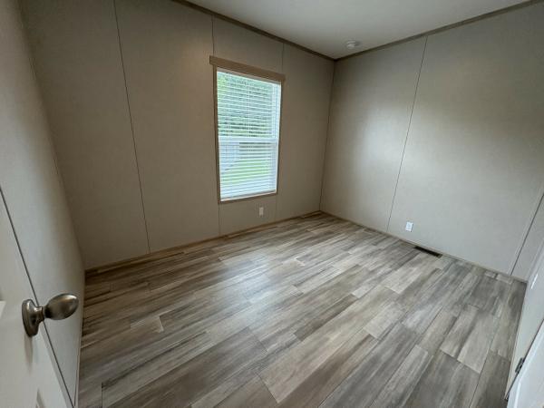 2025 22MAC16663AH25  Home