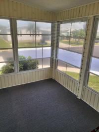 1995 Suncoast M.H. Mobile Home
