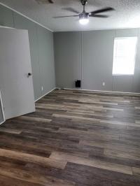 1995 Suncoast M.H. Mobile Home