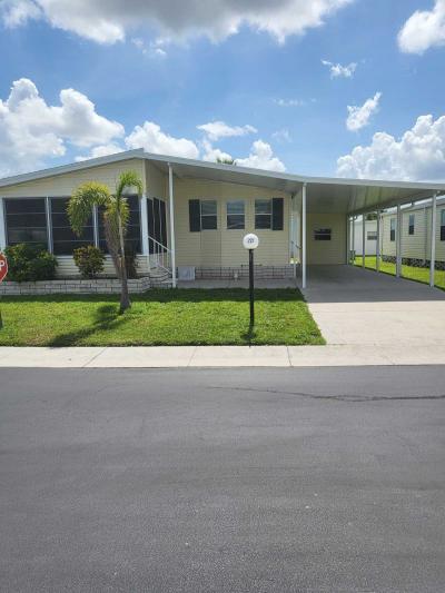 Photo 2 of 21 of home located at 221 Rainbow Dr North Fort Myers, FL 33903