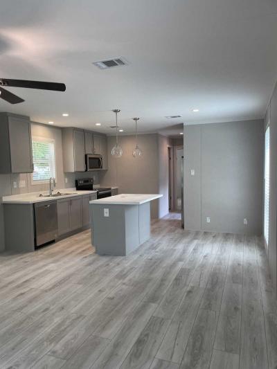 Photo 4 of 13 of home located at 4800 S Foster Rd 313 Oklahoma City, OK 73129