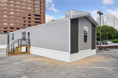 Mobile Home at 6121 Collins Rd, #97 Jacksonville, FL 32244