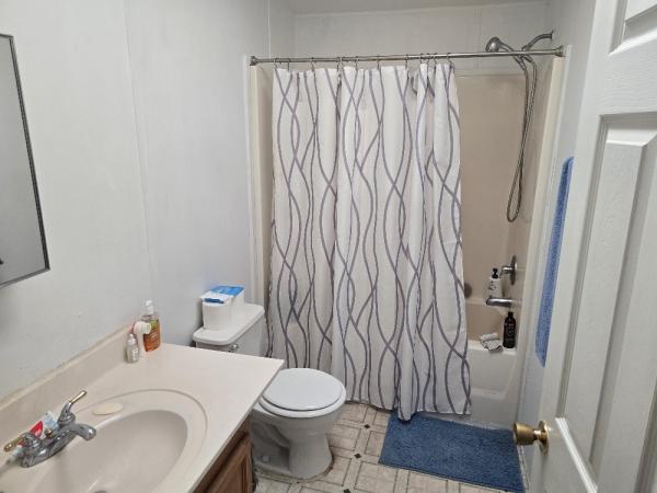 1998 OAKH Manufactured Home