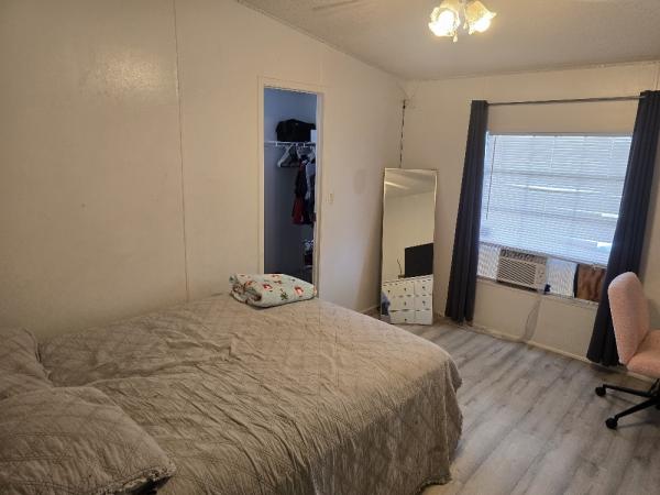 1998 OAKH Manufactured Home