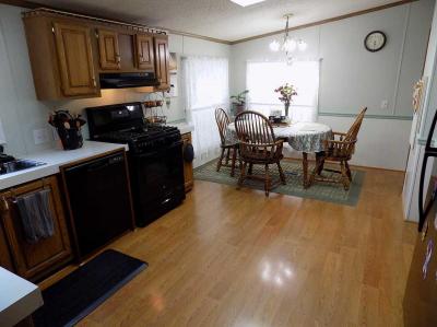 Photo 4 of 51 of home located at 7066 Carson Dr Romulus, MI 48174