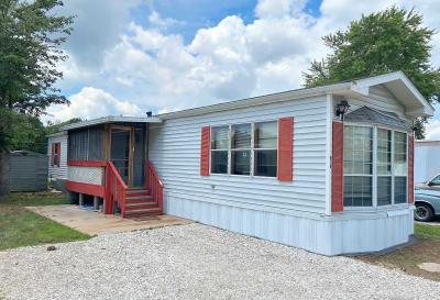Photo 3 of 8 of home located at 516 Timber Ridge Lane Quincy, IL 62305
