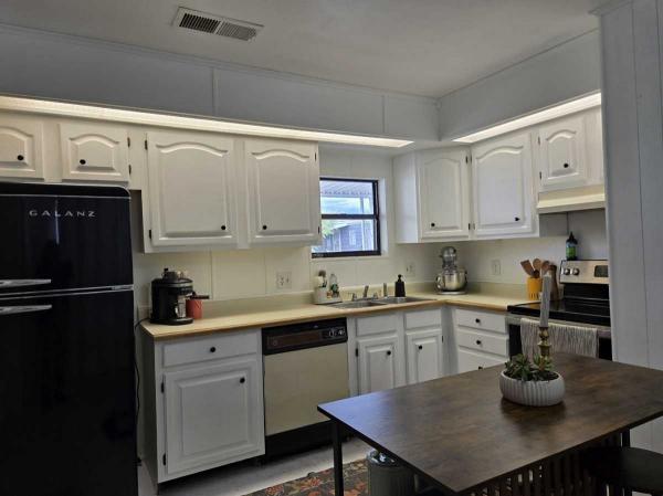 1984 Lancer 2FL Manufactured Home