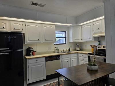 Photo 2 of 8 of home located at 12330 Piru Blvd SE Albuquerque, NM 87123