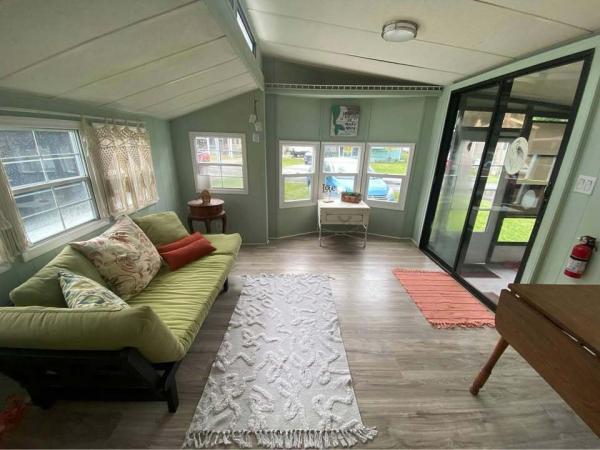 1987 Mobile Home