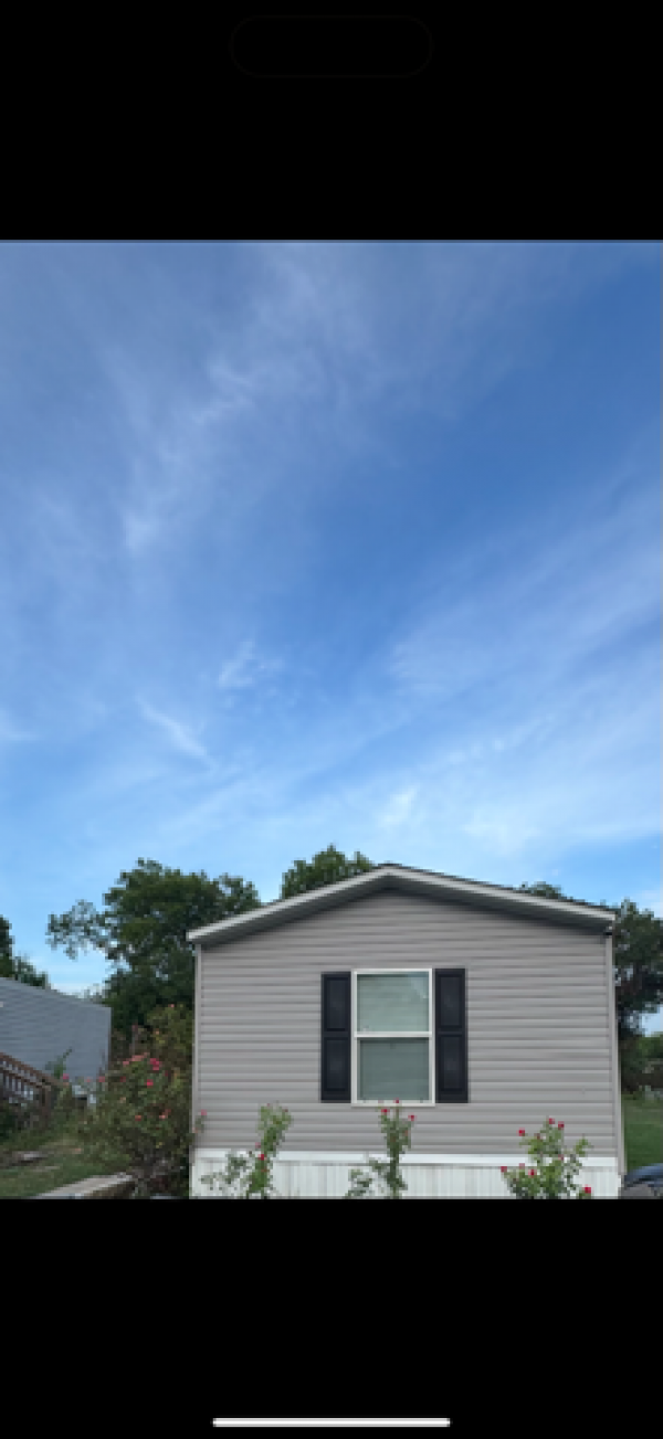 2019 Clayton Homes 31IND16763IH19 Manufactured Home