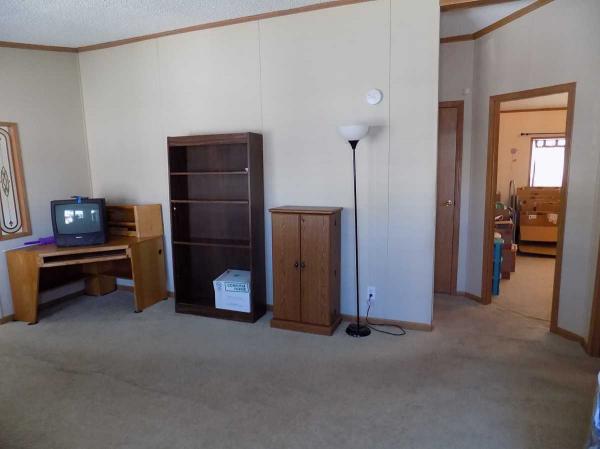 1994 Commodore Manufactured Home