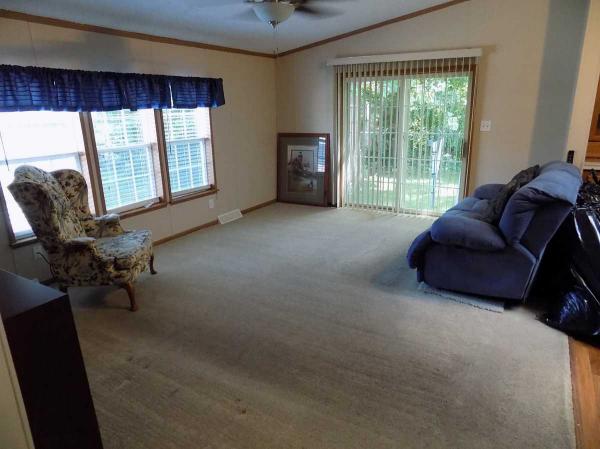 1994 Commodore Manufactured Home