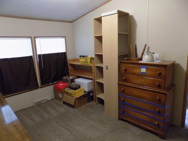 1994 Commodore Manufactured Home