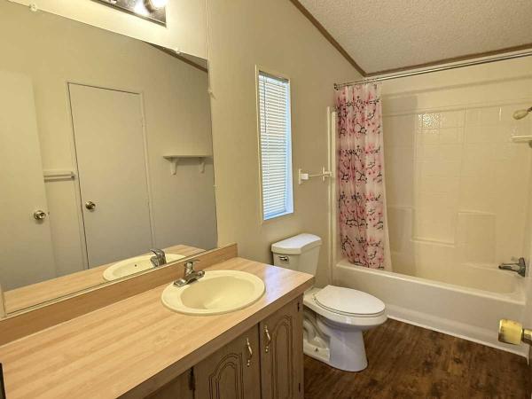 1993 FLEETWOOD SUNPOINT Manufactured Home