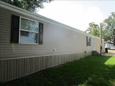 Mobile Home at 103 Murrah St Crystal Springs, MS 39059