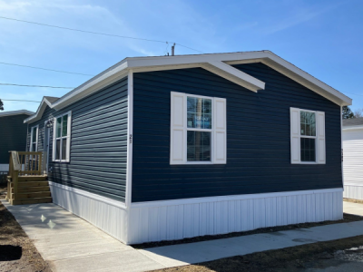 Mobile Home at 2309 Hawaii Drive, Site # 21 Janesville, WI 53548